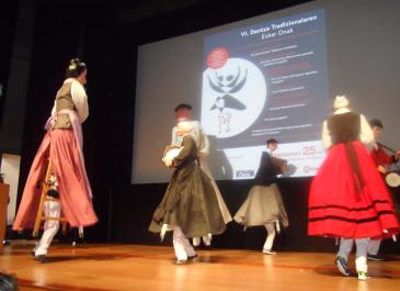 BILBAO Guggenheim Esker onez Gala
